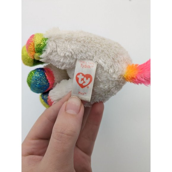 Ty Beanie Boo 2017 White and Rainbow 7" Plush Pixy The Unicorn - Picture 5 of 5